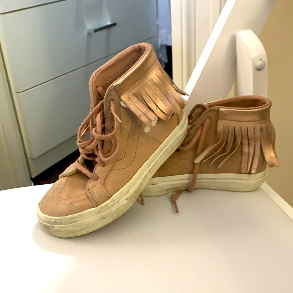 Girls Rosegold Fringe Vans